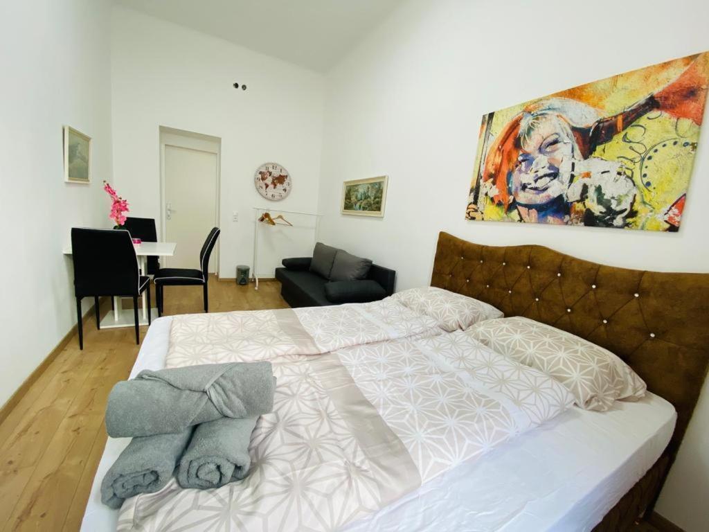 Quad-Room Near Prater Stern Wiedeń Zewnętrze zdjęcie