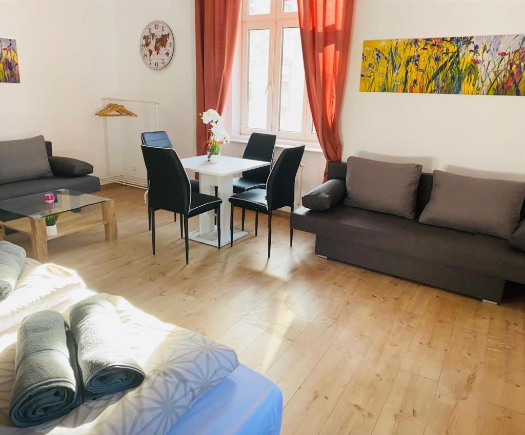 Quad-Room Near Prater Stern Wiedeń Zewnętrze zdjęcie