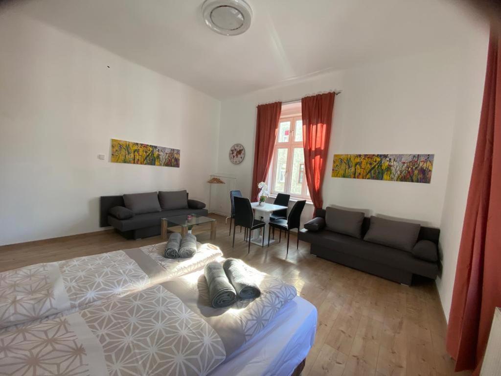 Quad-Room Near Prater Stern Wiedeń Zewnętrze zdjęcie